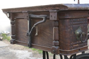 1889 VS2 - Mrs. Cooper - As found - Left Drawer